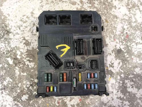 Used Fuse box Fuse box PEUGEOT PARTNER MPV (5_, G_) 1.9 D (69 hp) 36772036 36772036