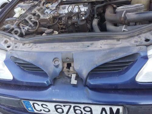 Grille RENAULT MEGANE I Classic (LA0/1_) 1.9 dTi (LA08, LA0N, LA0K) | BP5372548C40 
