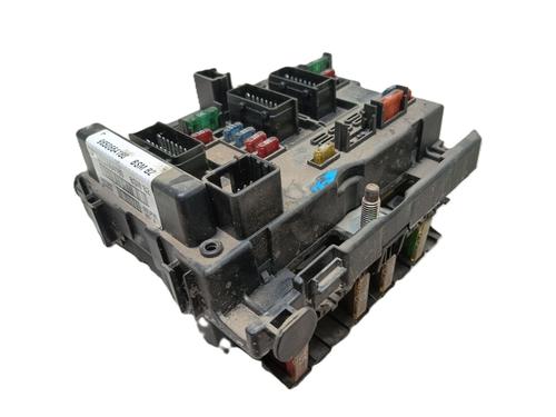 Used Fuse box PEUGEOT 206 Hatchback (2A/C) 1.9 D (69 hp) 30544265