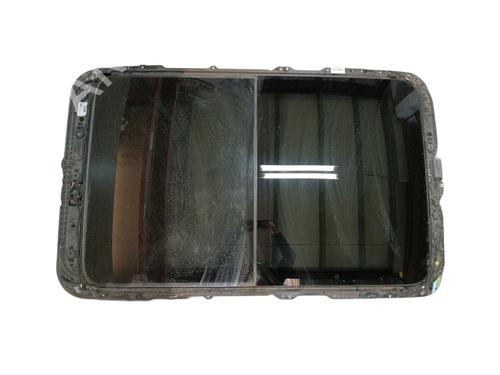 Soltak VW TIGUAN (AD1, AX1) 2.0 TDI (150 hp) 31063157