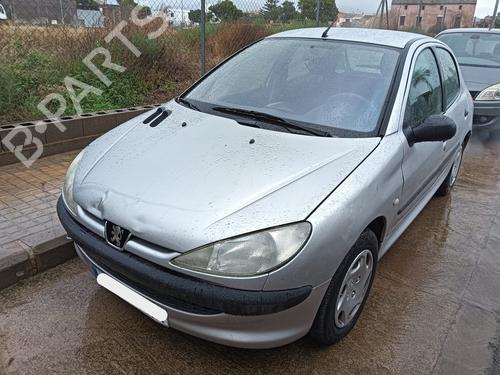 Used Parts PEUGEOT 206 Hatchback (2A/C) 1.4 i (75 hp) 4379906