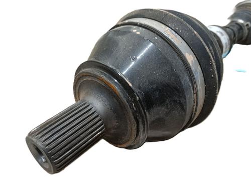 Left front driveshaft MERCEDES-BENZ CLA (C118) CLA 180 (118.384) | BP27355121M38