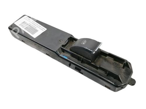 Used Right front window switch SAAB 9-3 (YS3F, E79, D79, D75) 2.2 TiD (125 hp) 12183473