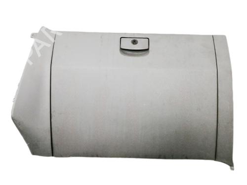 Used Glove box KIA SORENTO I (JC) 2.4 (139 hp) 12217029