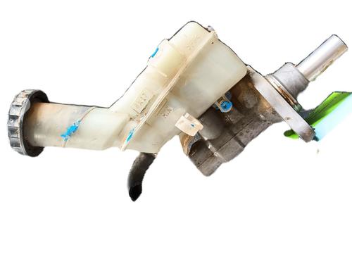 Used Brake master cylinder MITSUBISHI LANCER VIII Sportback (CX_A) 2.0 DI-D (CX8A) (140 hp) 25978167