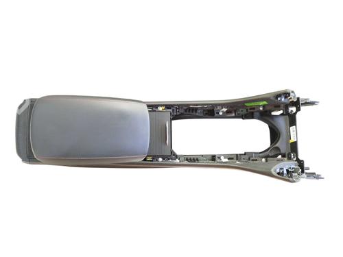 armrest-center-console-mg-mg-hs-as23-2018-39430146 main image