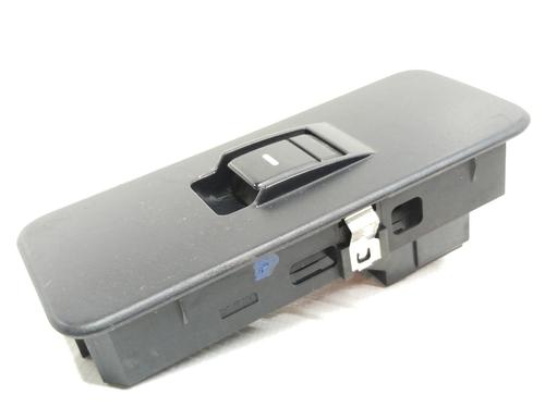 Used Right front window switch LAND ROVER RANGE ROVER SPORT I (L320) 2.7 D 4x4 (190 hp) 8377322