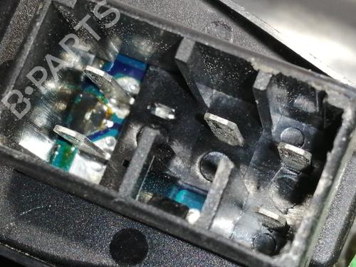 Right front window switch HYUNDAI H-1 Van (A1)  | BP6265253I26 