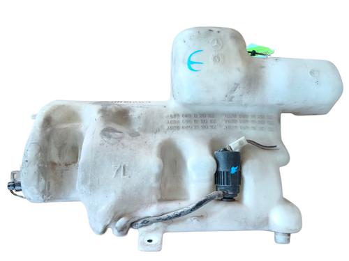 Used Windscreen washer tank MERCEDES-BENZ VITO Van (W638) 110 CDI 2.2 (638.094) (102 hp) 28576214