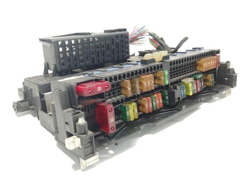 Used Fuse box BMW 3 (E46) 320 d (136 hp) 6559988