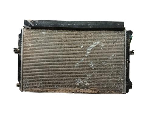 Used Water radiator VW TOURAN (5T1) 1.5 TSI (150 hp) 30412111