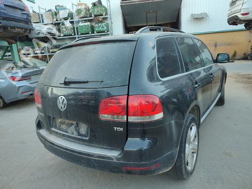 Left headlight VW TOUAREG (7LA, 7L6, 7L7) 2.5 R5 TDI | BP29355985C28 