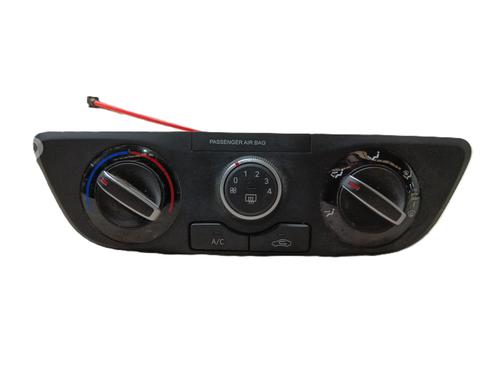Commande Chauffage HYUNDAI i10 III (AC3, AI3) 1.0 MPi (67 hp) 29615821