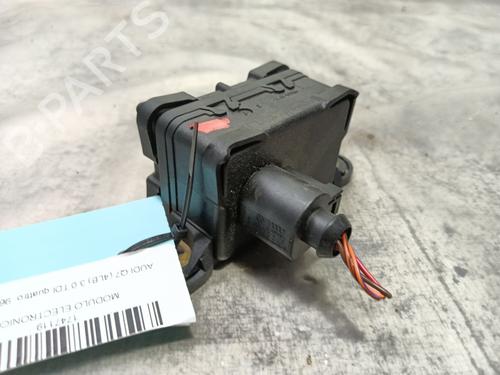 Used Electronic module AUDI Q7 (4LB) 3.0 TDI quattro (233 hp) 19408375