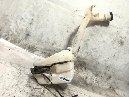 Used Windscreen washer tank CITROËN C2 (JM_) 1.4 HDi (68 hp) 19329940