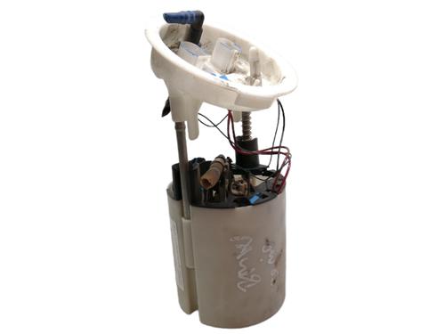 Used Fuel pump BMW 1 (E81) 118 i (143 hp) 5809854