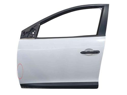 left-front-door-renault-megane-iii-hatchback-bz01_-b3_-2008-36643571 main image