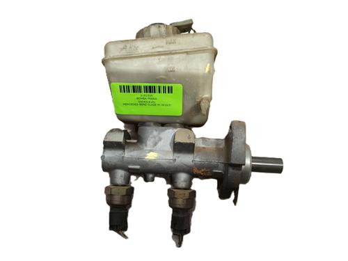 brake-master-cylinder-mercedes-benz-m-class-w163-1998-1999-2000-2001-2002-2003-2004-2005-32090229 main image