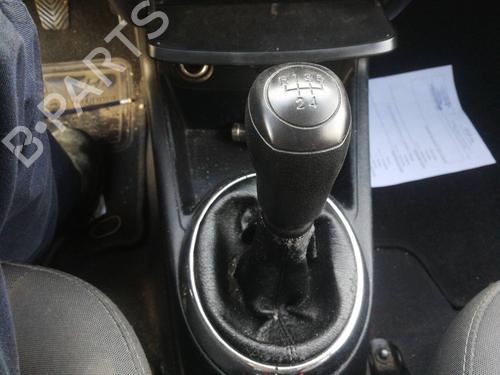 Gear lever HYUNDAI i20 I (PB, PBT) | BP11390055M90