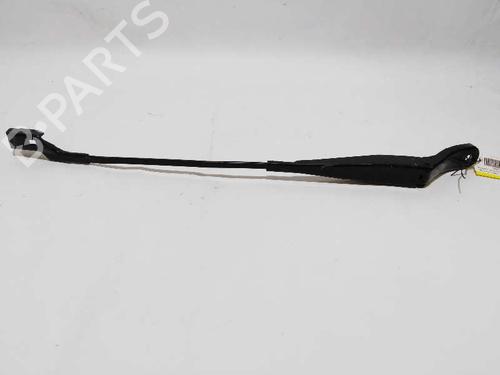 Used Front windshield wiper arm PEUGEOT 2008 I (CU_) 1.6 HDi (92 hp) 5846107