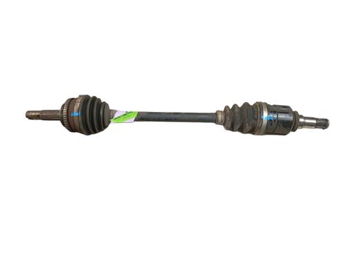 Drivaksel fortil venstre Drivaksel fortil venstre TOYOTA YARIS (_P1_) 1.3 (SCP12_, SCP13_, SCP12R, SCP13R) (87 hp) 39931368 39931368
