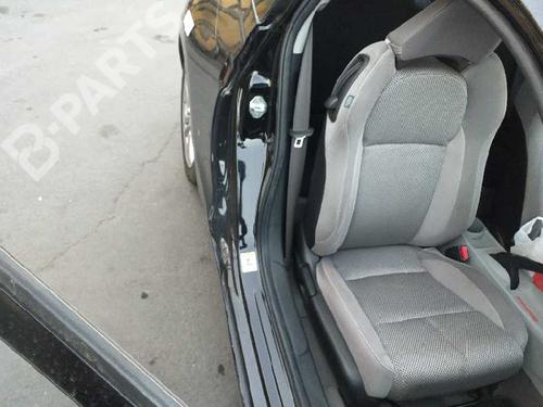 Used Right front seat Right front seat HONDA CR-Z (ZF) 1.5 IMA (ZF1) (114 hp) 6289784 6289784