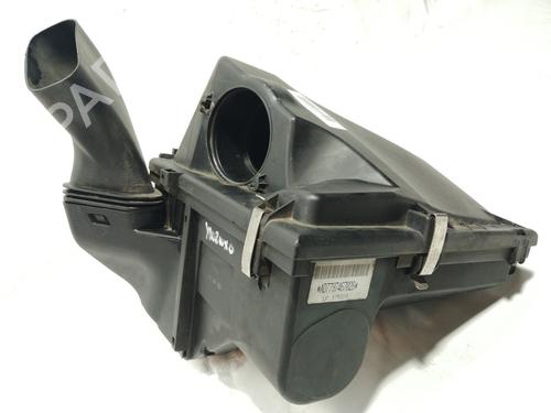 Used Air filter box BMW 3 (E90) 320 d (177 hp) 14257833