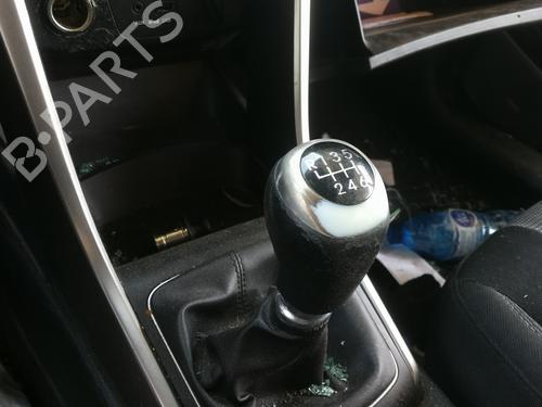 Gear lever HYUNDAI i30 (GD) 1.4 CRDi | BP10515806M90 
