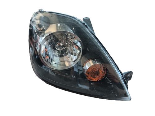 Faro derecho FORD FIESTA V (JH_, JD_) 1.4 TDCi (68 hp) 29595111