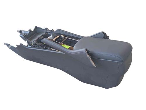 Used Armrest / Center console Armrest / Center console MAZDA 3 Hatchback (BP) 2.0 SKYACTIV-G (BP5H, BP6H) (150 hp) 36529070 36529070