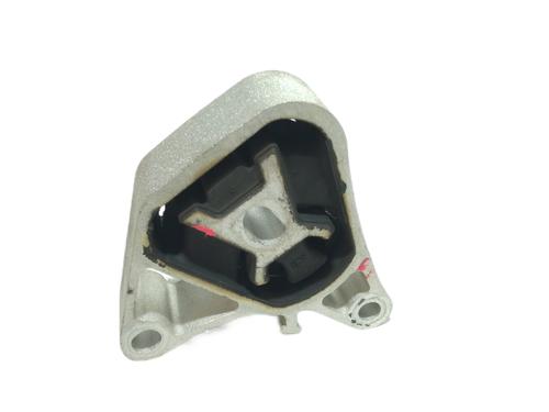 Used Engine mount MERCEDES-BENZ GLA-CLASS (X156) GLA 180 (156.942) (122 hp) 13116266