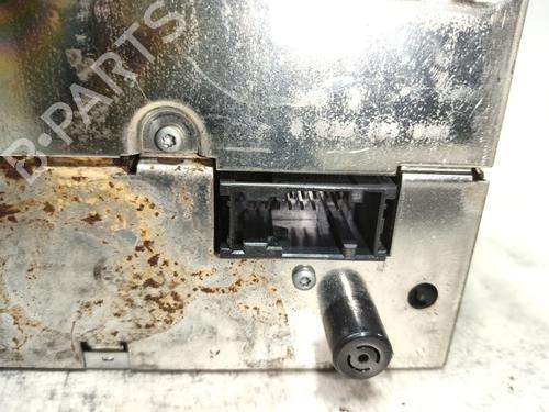 Bilradio VW TOUAREG (7LA, 7L6, 7L7) 5.0 V10 TDI | BP18332843E6 