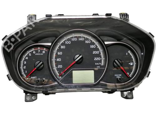 Used Instrument cluster TOYOTA YARIS (_P13_) [2010-2020]  15807379