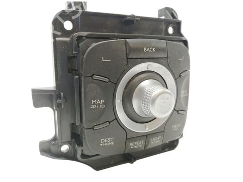 Used Switch RENAULT MEGANE III Hatchback (BZ0/1_, B3_) 1.5 dCi (106 hp) 5368605