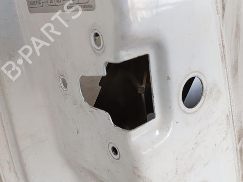 Used Left front door OPEL VIVARO A Van (X83) [2001-2015]  29121911