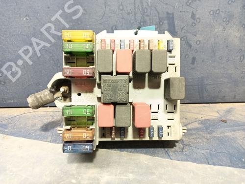 Used Fuse box FIAT STILO (192_) 1.6 16V (192_XB1A) (103 hp) 21495016