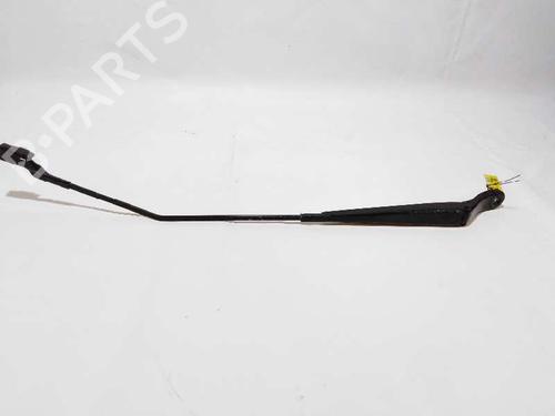Used Front windshield wiper arm PEUGEOT 2008 I (CU_) 1.6 HDi (92 hp) 5846106