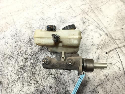 Used Brake master cylinder MERCEDES-BENZ SPRINTER 3-t Van (B903) 312 D 2.9 (903.461, 903.462, 903.463) (122 hp) 19052999