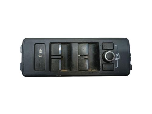 Used Left front window switch Left front window switch LAND ROVER RANGE ROVER SPORT II (L494) 4.4 SDV8 4x4 (340 hp) 34648026 34648026