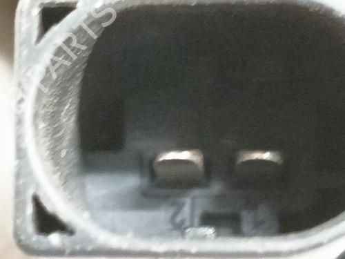 Injector VW POLO V (6R1, 6C1) 1.4 TDI | BP22975135M100 