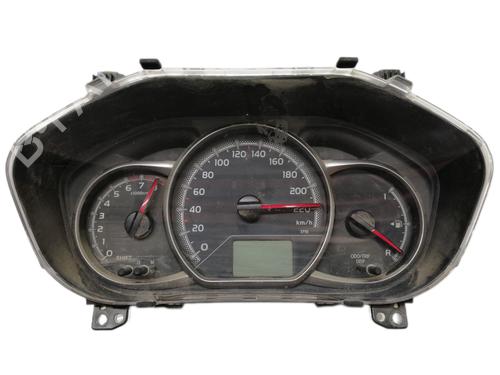 Used Instrument cluster TOYOTA YARIS (_P13_) 1.0 (KSP130_, KSP130) (69 hp) 11346833