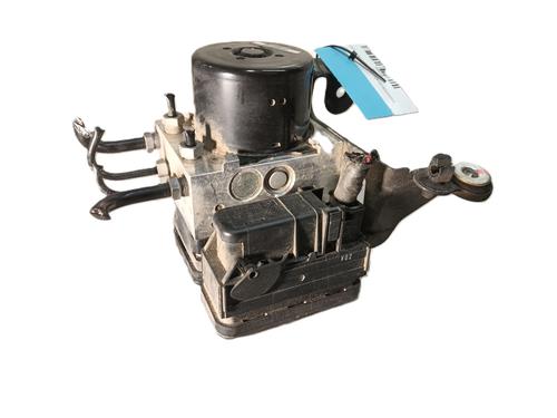 Used ABS pump VOLVO S60 II (134) D3 (163 hp) 17568561