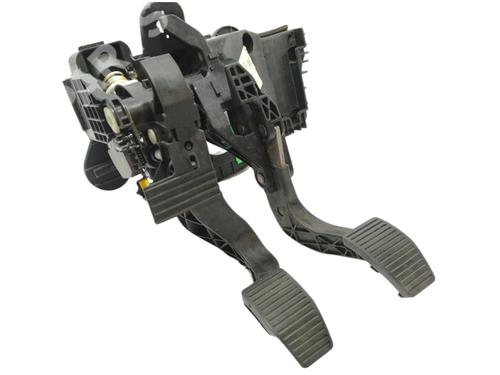 Used Clutch pedal Clutch pedal FIAT 500X (334_) 1.6 D Multijet (334AXA1B, 334AXA11) (120 hp) 8767012 8767012