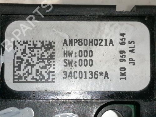 Electronic sensor SEAT LEON (1P1) 2.0 TDI 16V | BP11105750M84 