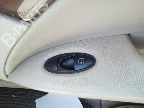 right-front-window-switch-mercedes-benz-e-class-w211-e-270-cdi-211016-2002-2003-2004-2005-2006-2007-2008-2009-9710688 main image