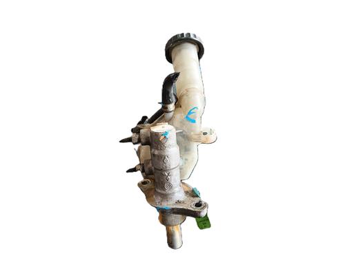 Brake master cylinder MITSUBISHI LANCER VIII Sportback (CX_A) 2.0 DI-D (CX8A) | BP25978167M77 