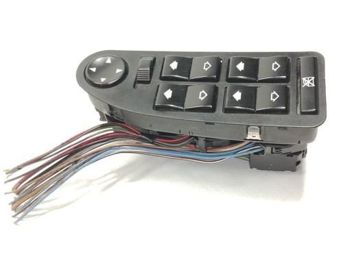 Used Left front window switch BMW 5 (E39) 520 d (136 hp) 6880387