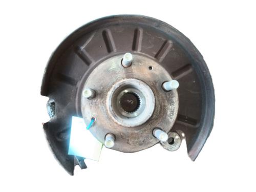 Used Right front steering knuckle LAND ROVER FREELANDER I (L314) [1998-2006]  30408465