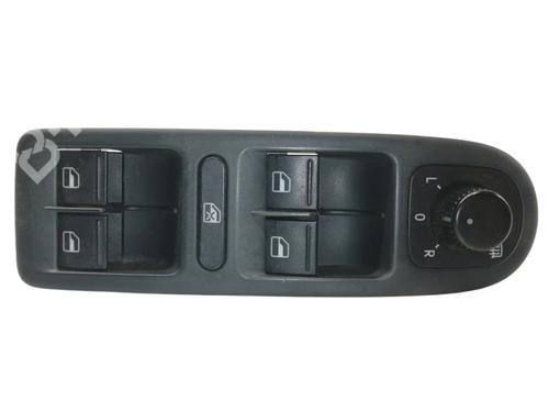 Used Left front window switch Left front window switch VW GOLF VI (5K1) 1.6 TDI (105 hp) 10518671 10518671