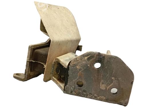 Engine mount NISSAN SERENA (C23) 2.3 D | BP23434308M89 